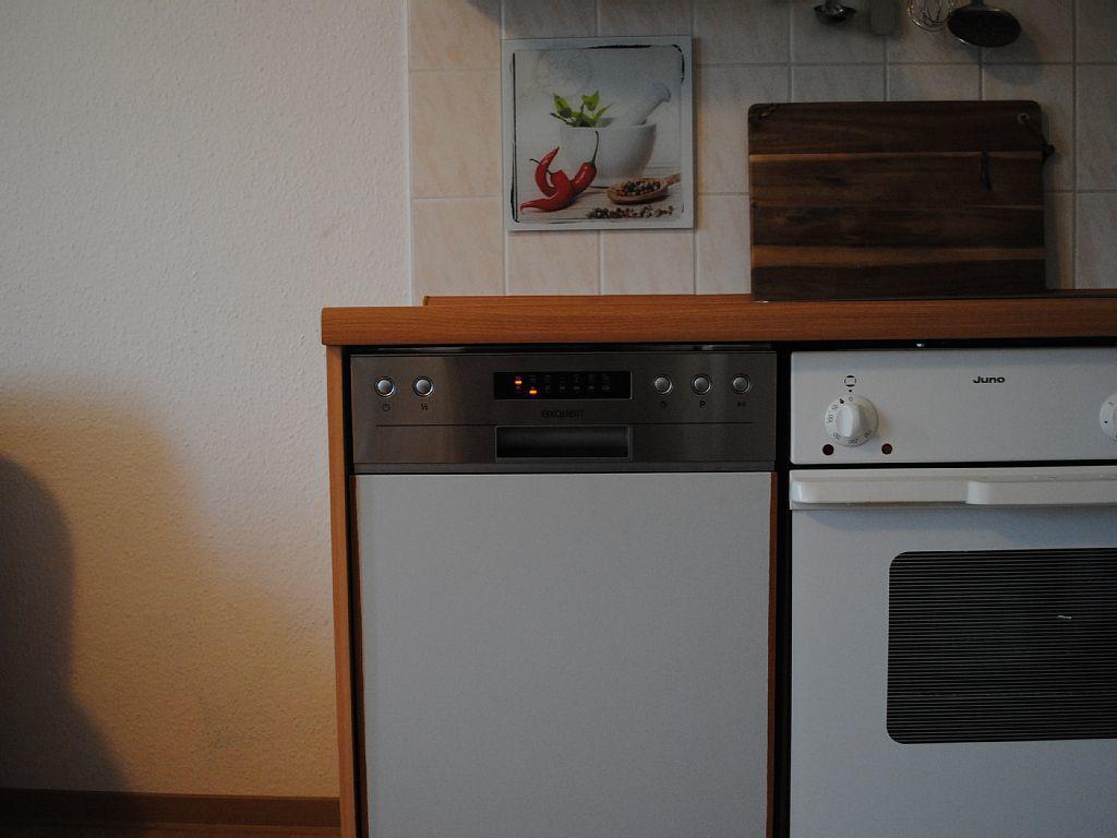 Apartment Strandstrasse - Fuehrt Auf Schoene Ostsee-seebruecke Kuehlungsborn