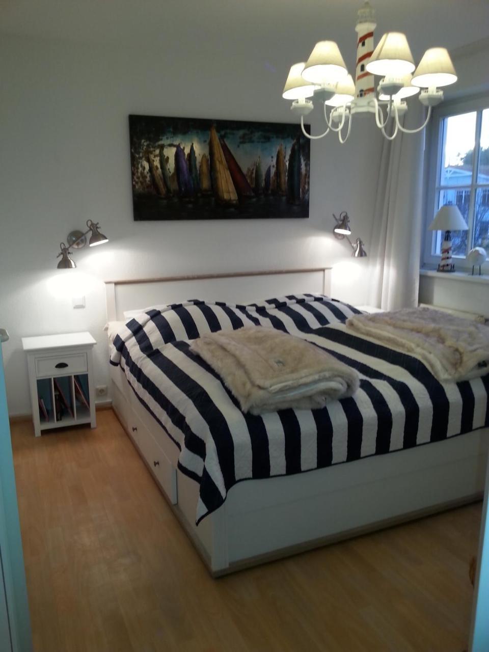 Apartment Strandstrasse - Fuehrt Auf Schoene Ostsee-seebruecke *