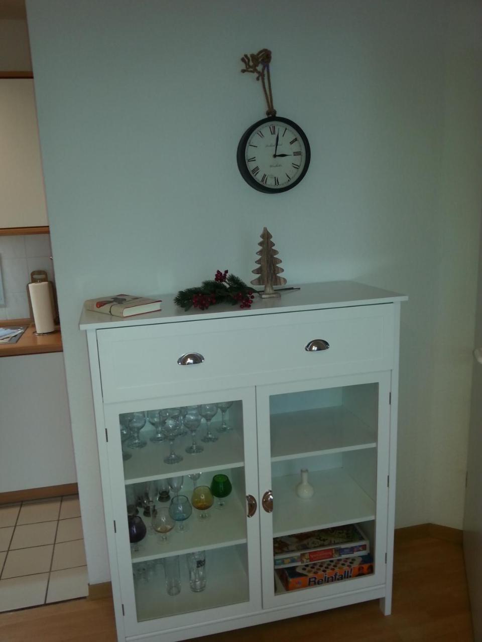 Apartment Strandstrasse - Fuehrt Auf Schoene Ostsee-seebruecke Kuehlungsborn